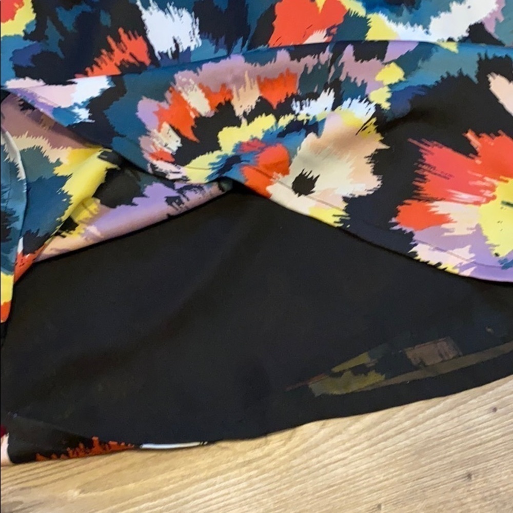 Jade Colorful Burst Ruffled Flutter Cap Sleeve A-… - image 4